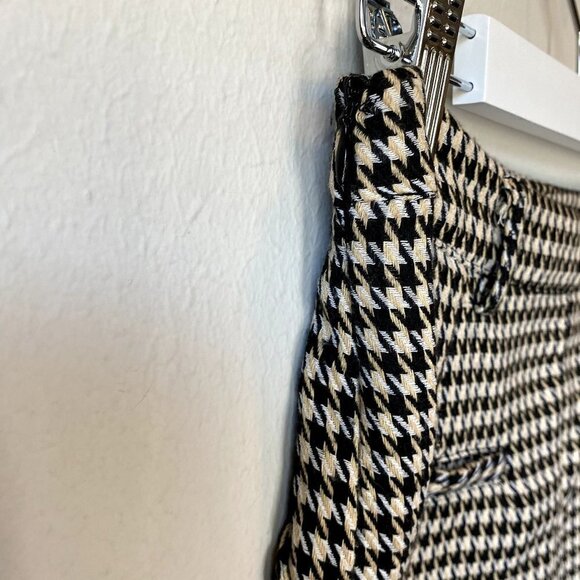 Honey Punch Houndstooth Mini Skirt M - Picture 3 of 10